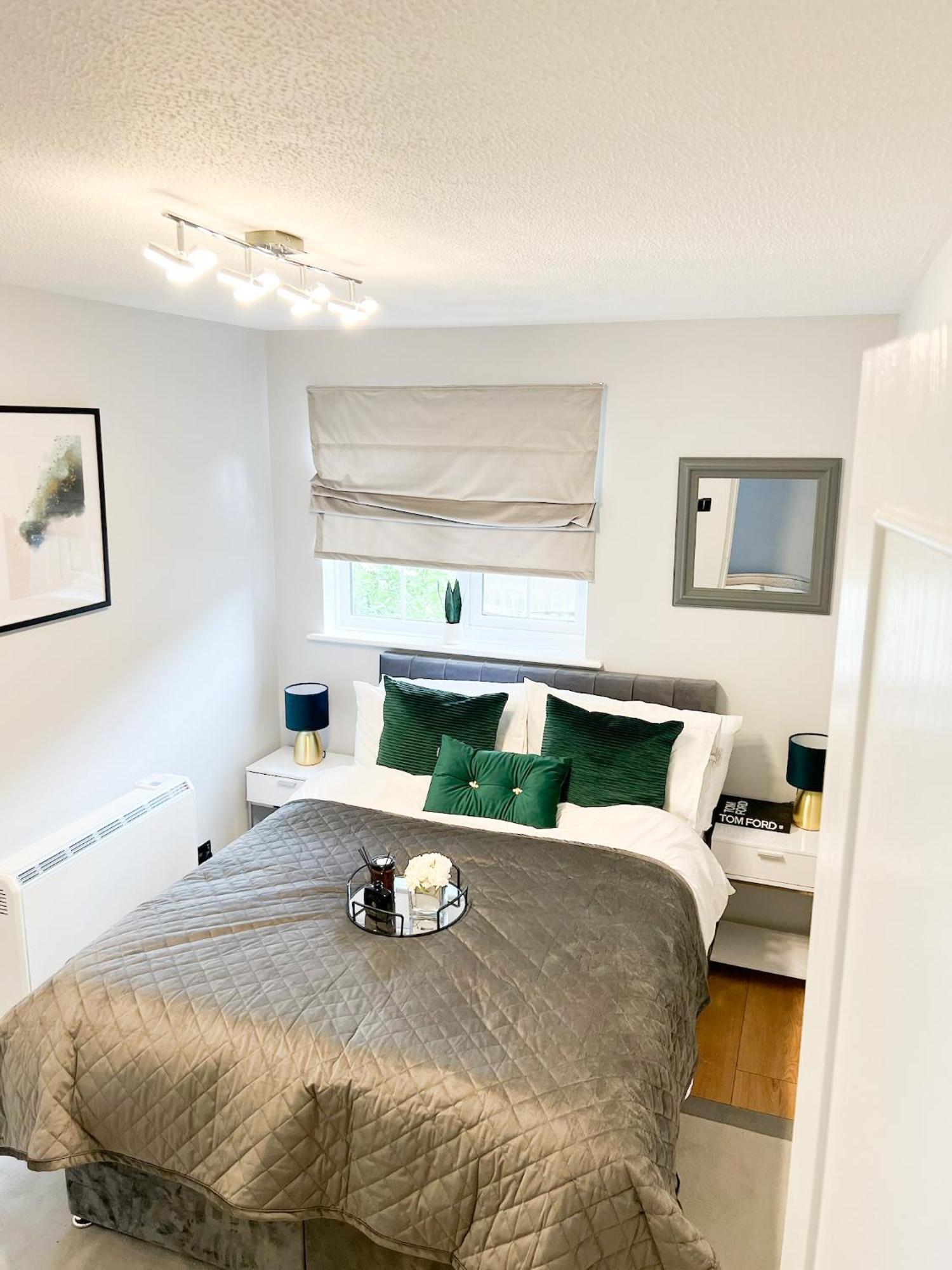 Beautiful Apartment In Beckton With Private Entrance And Garden Лондон Екстер'єр фото