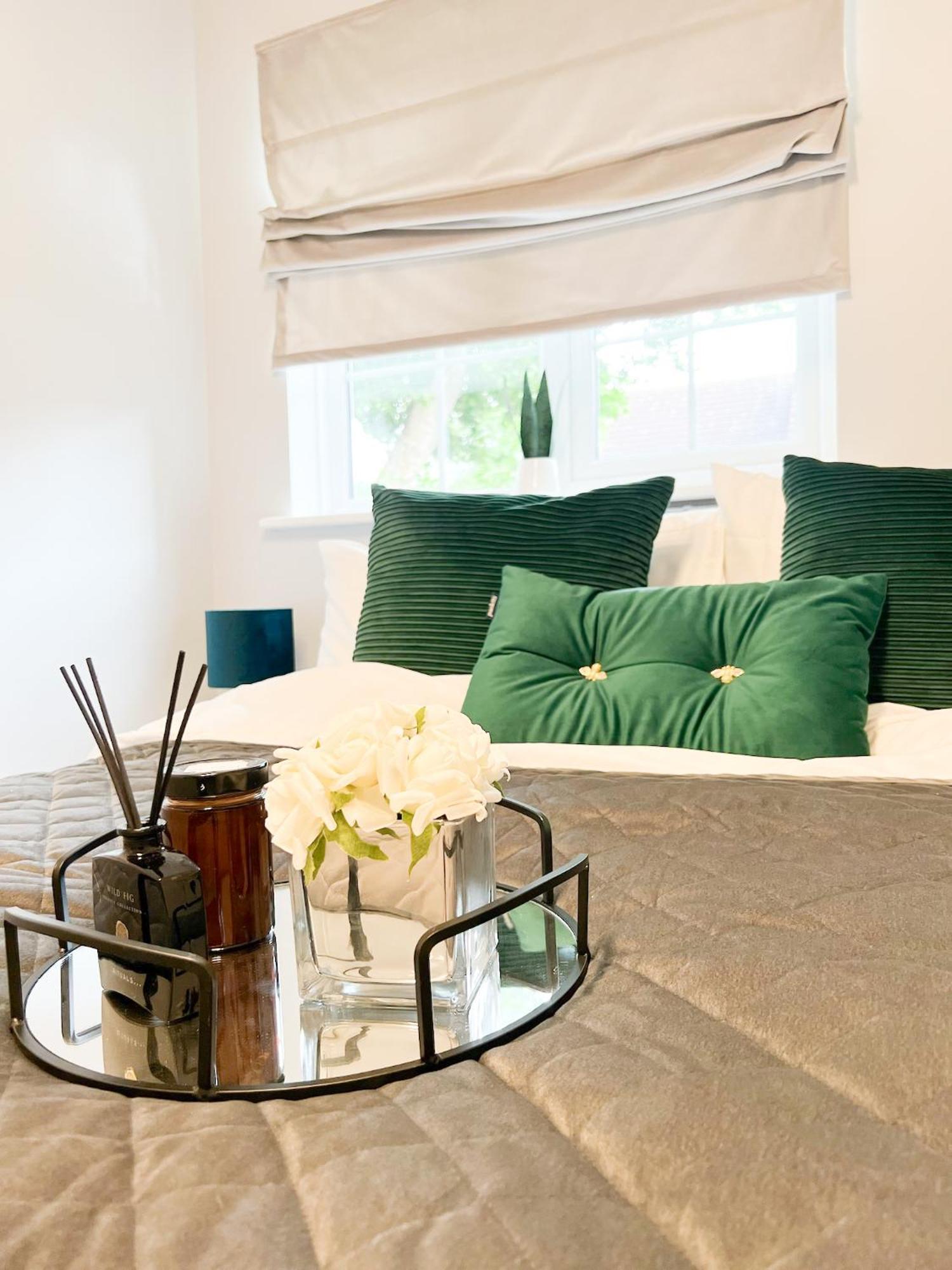 Beautiful Apartment In Beckton With Private Entrance And Garden Лондон Екстер'єр фото