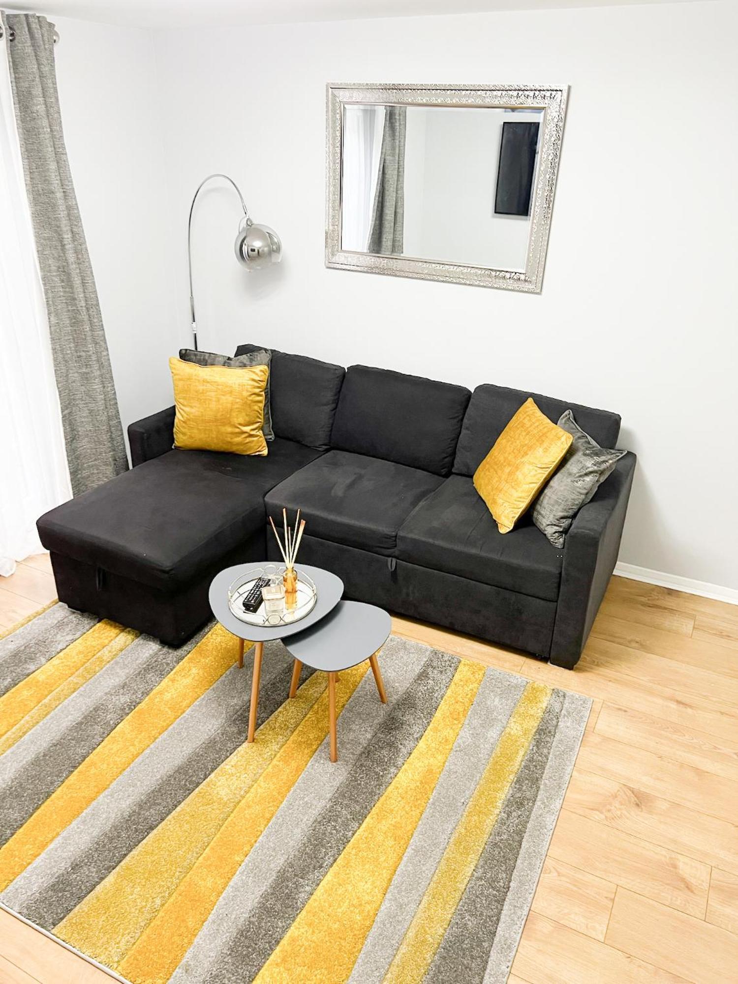 Beautiful Apartment In Beckton With Private Entrance And Garden Лондон Екстер'єр фото